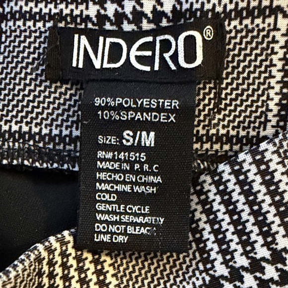 Black & White Plaid Casual Pants - Picture 3 of 3